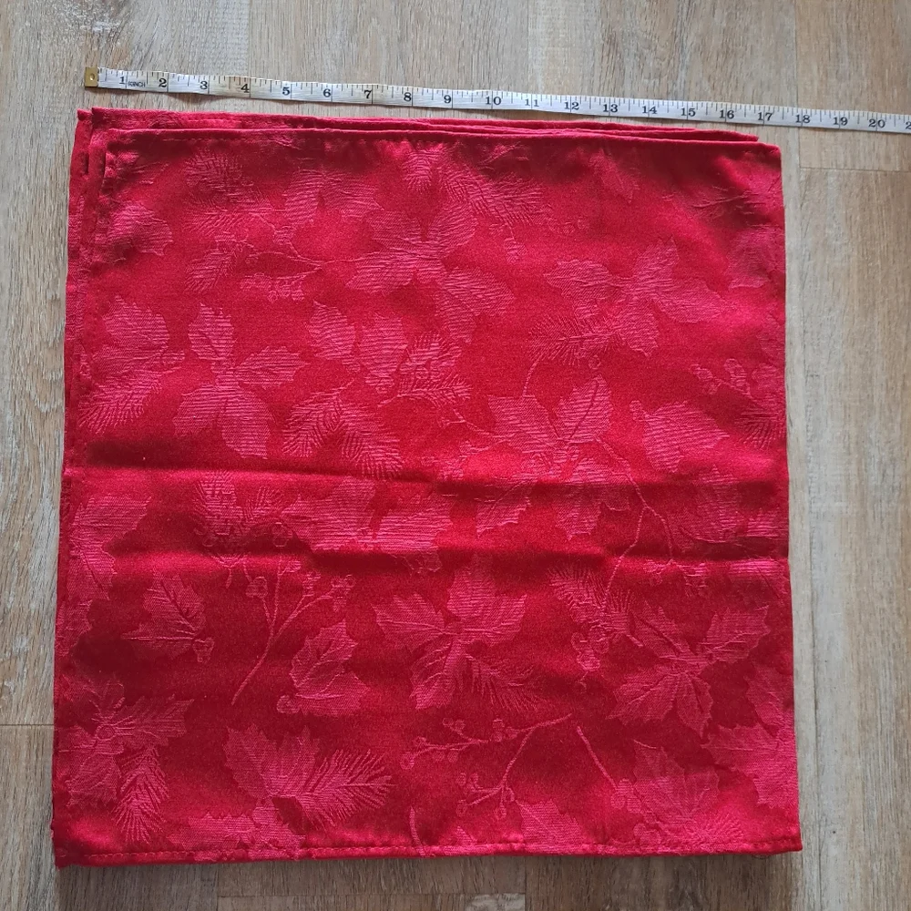 Lot of 6 Spode Romanian Burgundy Table Napkins Leaves Engraved Design